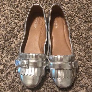 NWOB Abound Flats size 8